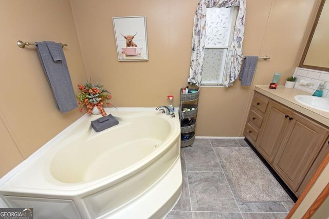 138 Paradise Lane, Blairsville, GA 30512