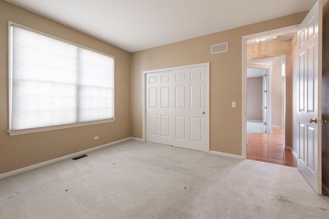 7 Chaco Court, South Barrington, IL 60010