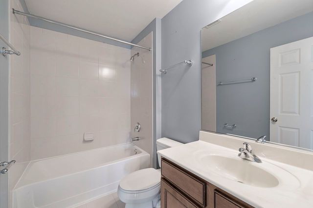 7 Chaco Court, South Barrington, IL 60010