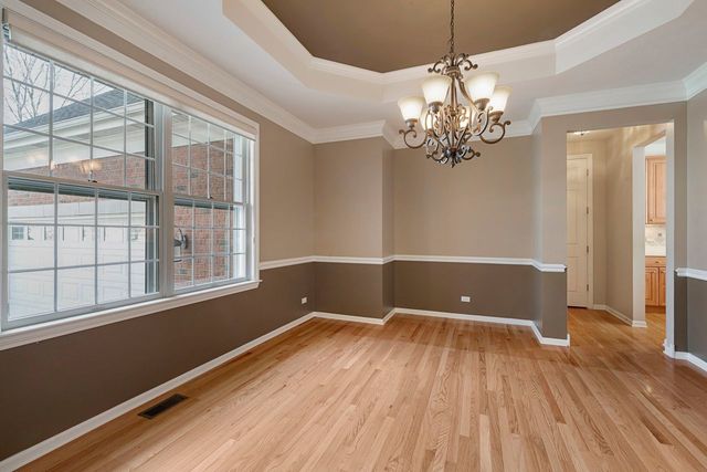 7 Chaco Court, South Barrington, IL 60010