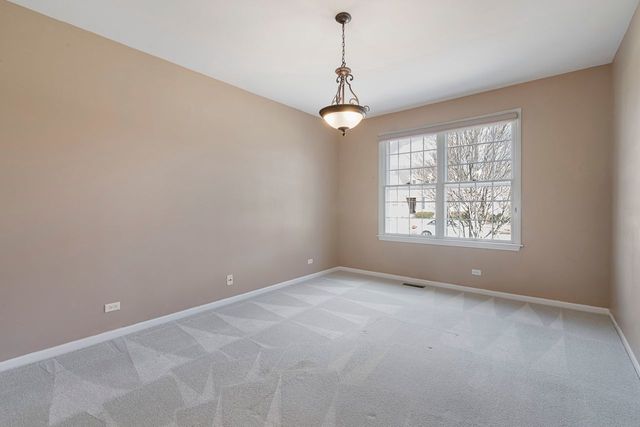 7 Chaco Court, South Barrington, IL 60010