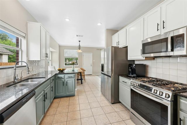 1713 Fort Grant DR, Round Rock, TX 78665