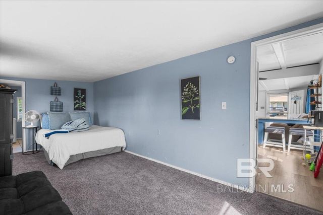 221 W 6th Avenue, Gulf Shores, AL 36542