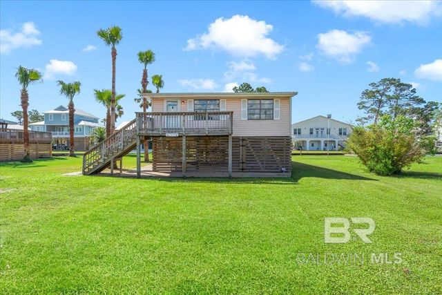221 W 6th Avenue, Gulf Shores, AL 36542
