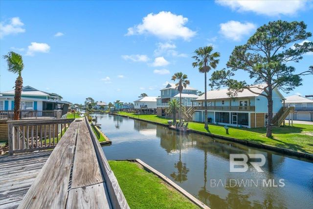 221 W 6th Avenue, Gulf Shores, AL 36542