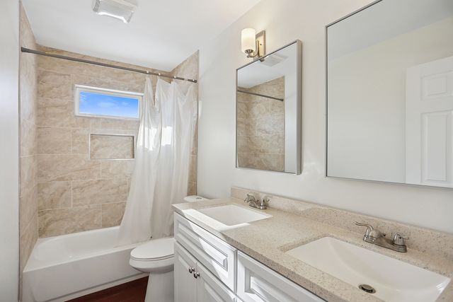 5747 Allemong Drive, Matteson, IL 60443