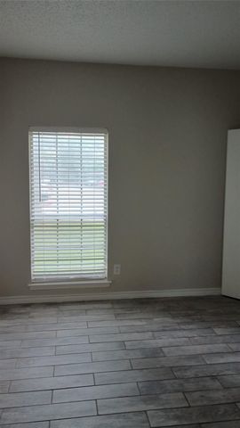3617 W Northgate Drive 125, Irving, TX 75062