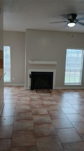 3617 W Northgate Drive 125, Irving, TX 75062