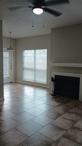 3617 W Northgate Drive 125, Irving, TX 75062