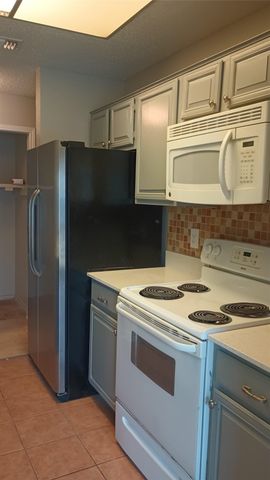 3617 W Northgate Drive 125, Irving, TX 75062