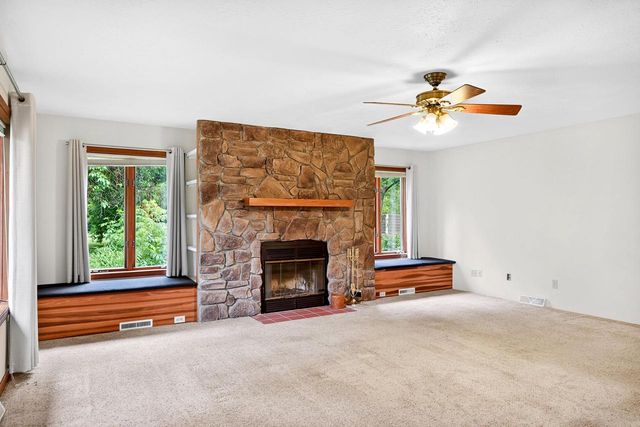 5205 MIDMOOR Road, Monona, WI 53716