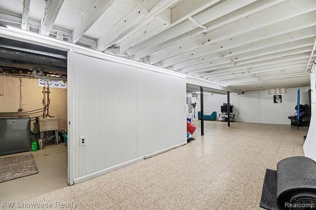 1756 Pedersen Road, Commerce Twp, MI 48390