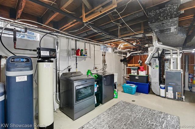 1756 Pedersen Road, Commerce Twp, MI 48390