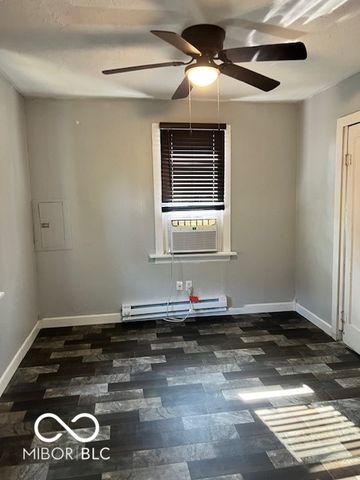 304 Andover Road, Anderson, IN 46013
