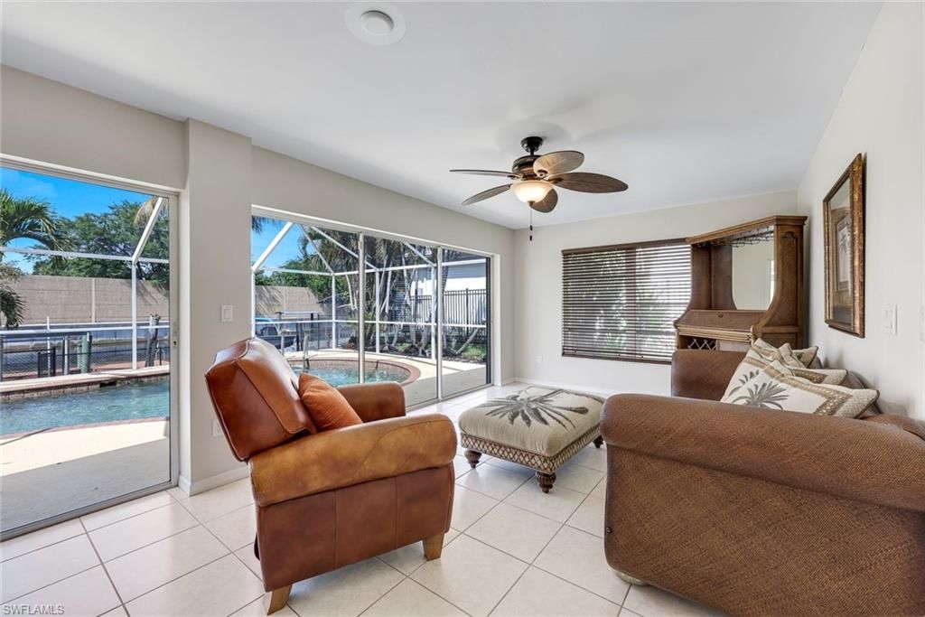 Image 17 of property listing at 2513 Everest PKWY, Cape Coral, FL 33904