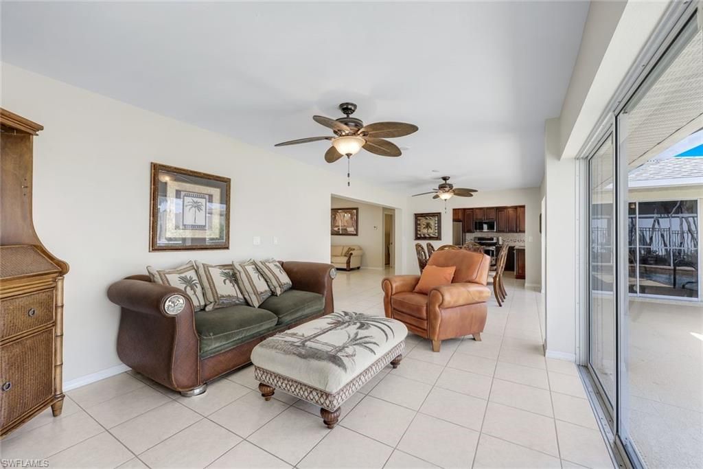 Image 18 of property listing at 2513 Everest PKWY, Cape Coral, FL 33904
