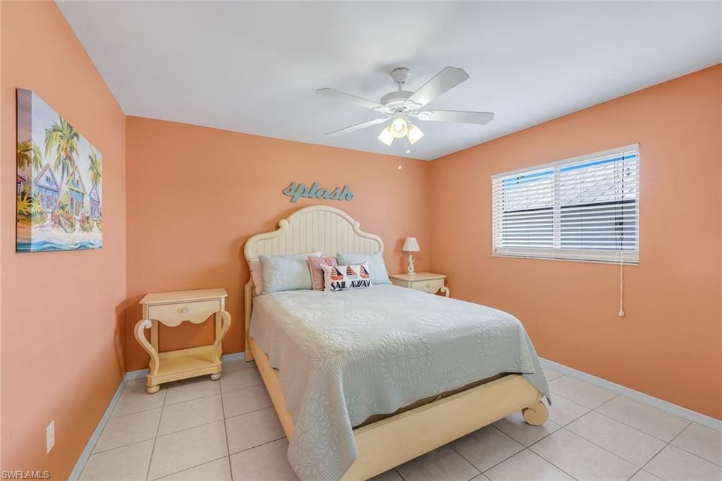 Image 23 of property listing at 2513 Everest PKWY, Cape Coral, FL 33904