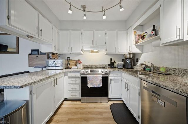 1051 Ocean Pebbles WAY, Virginia Beach, VA 23451