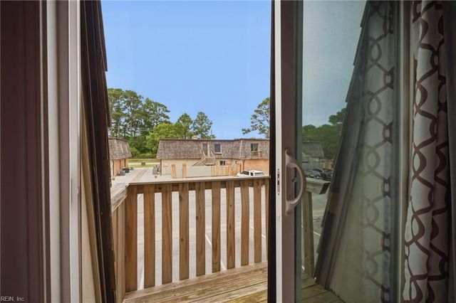 1051 Ocean Pebbles WAY, Virginia Beach, VA 23451