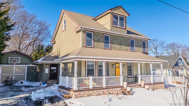 62 Ellis Avenue, Northport, NY 11768