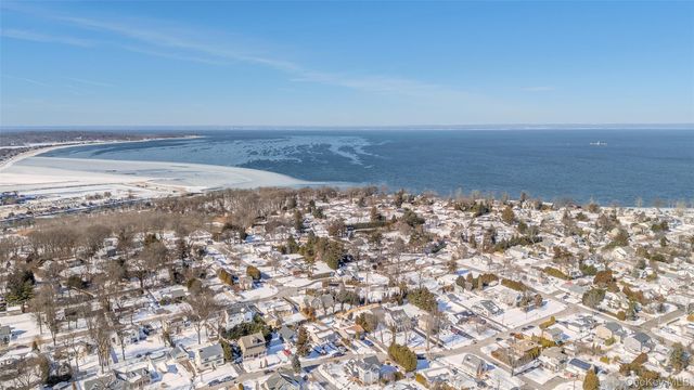 62 Ellis Avenue, Northport, NY 11768