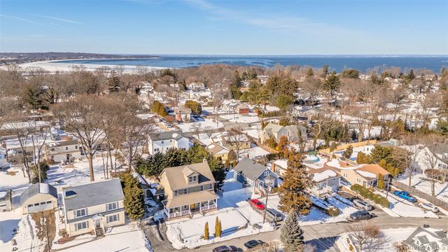 62 Ellis Avenue, Northport, NY 11768