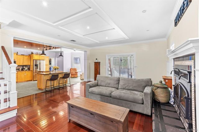 62 Ellis Avenue, Northport, NY 11768