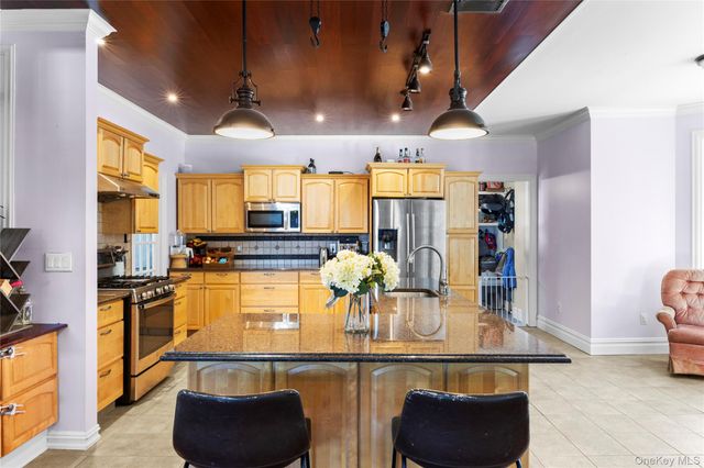 62 Ellis Avenue, Northport, NY 11768