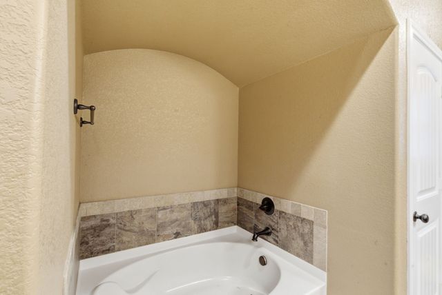940 Elk Rdg Drive, Stephenville, TX 76401