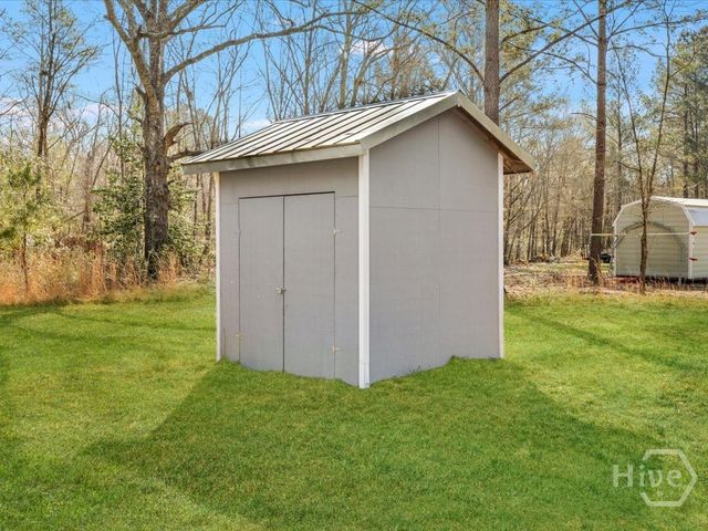 1725 Nixon Chapel Road, Springfield, GA 31329