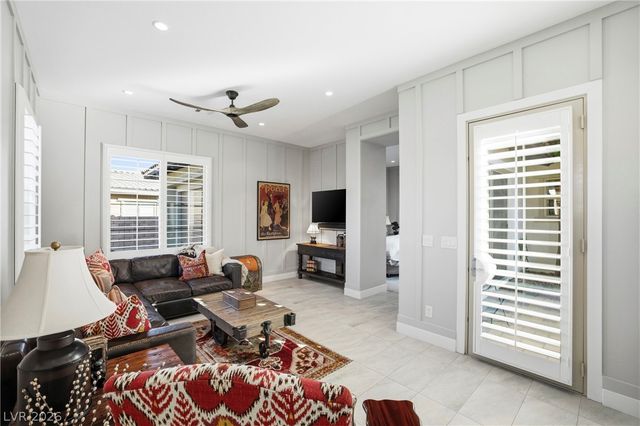 272 Tarragona Breeze Avenue, Las Vegas, NV 89138