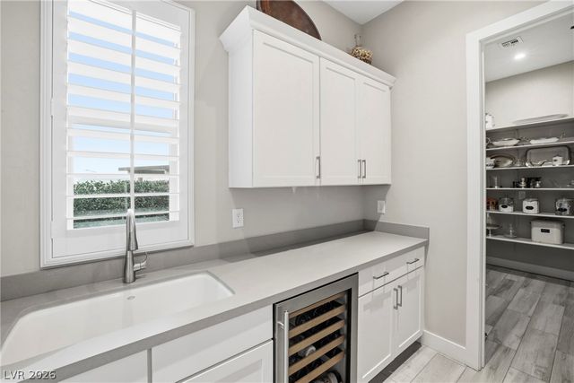 272 Tarragona Breeze Avenue, Las Vegas, NV 89138