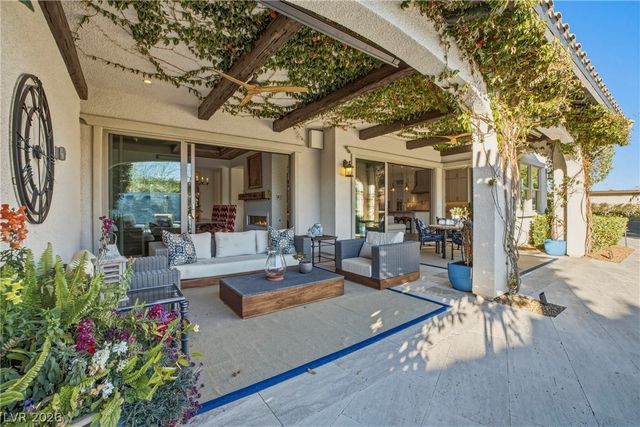 272 Tarragona Breeze Avenue, Las Vegas, NV 89138