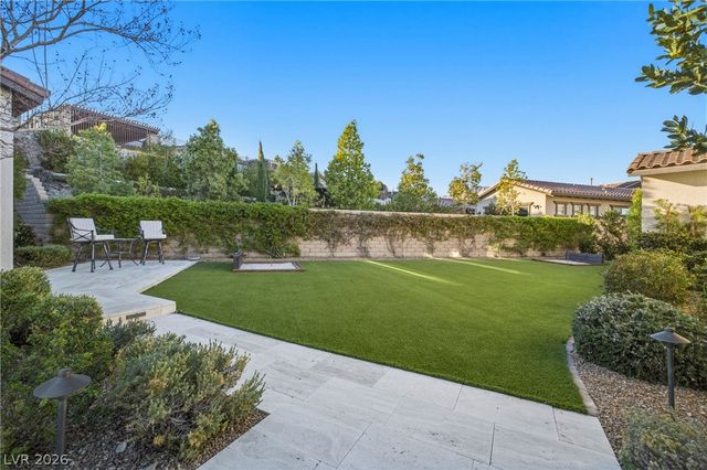 272 Tarragona Breeze Avenue, Las Vegas, NV 89138