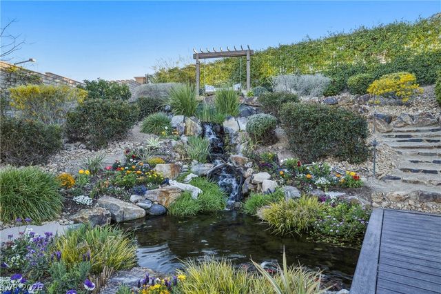 272 Tarragona Breeze Avenue, Las Vegas, NV 89138