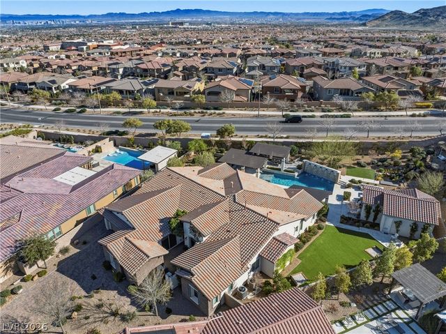 272 Tarragona Breeze Avenue, Las Vegas, NV 89138