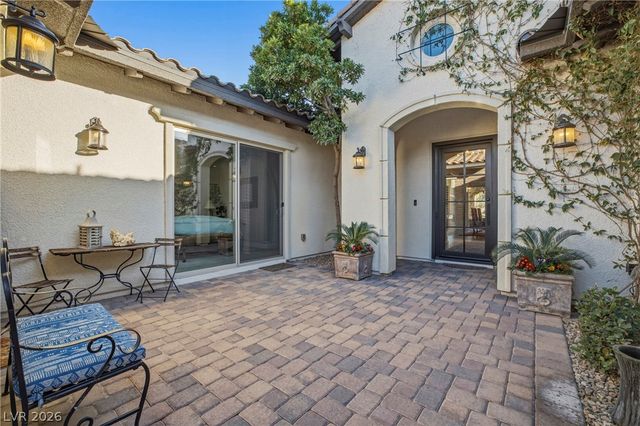 272 Tarragona Breeze Avenue, Las Vegas, NV 89138