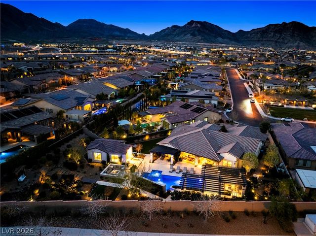 272 Tarragona Breeze Avenue, Las Vegas, NV 89138