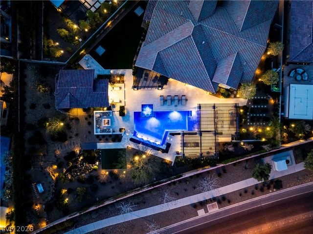 272 Tarragona Breeze Avenue, Las Vegas, NV 89138