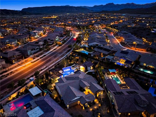 272 Tarragona Breeze Avenue, Las Vegas, NV 89138