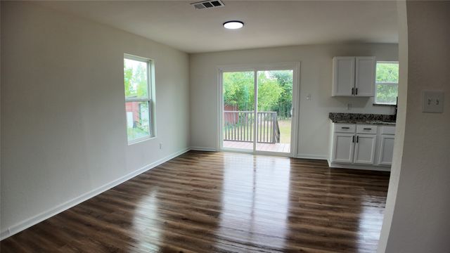 3037 County Road 0018, Corsicana, TX 75110