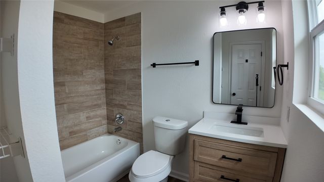 3037 County Road 0018, Corsicana, TX 75110