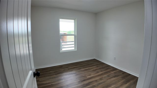 3037 County Road 0018, Corsicana, TX 75110