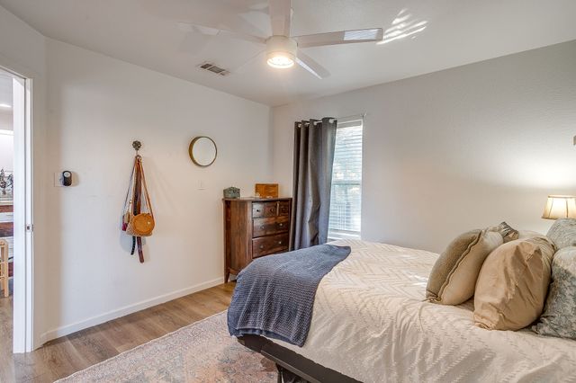 428 Gail Drive, Kennedale, TX 76060