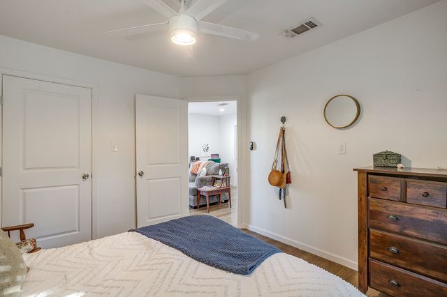 428 Gail Drive, Kennedale, TX 76060