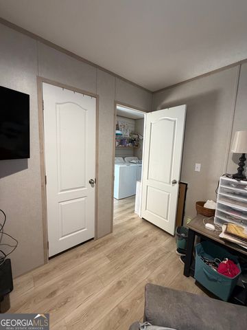 2836 Walnut Street, Cadwell, GA 31009