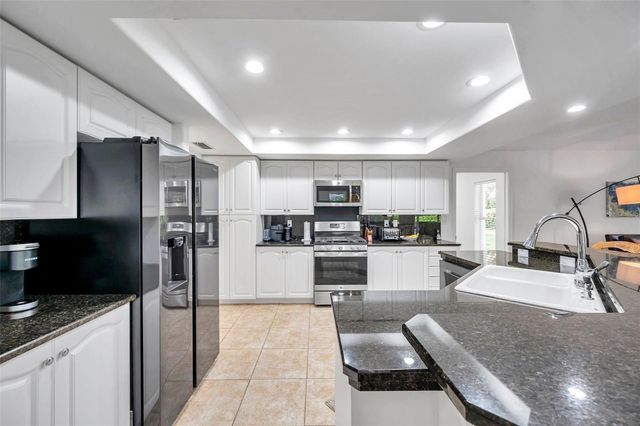 5473 BLUE HERON LANE, Wesley Chapel, FL 33543