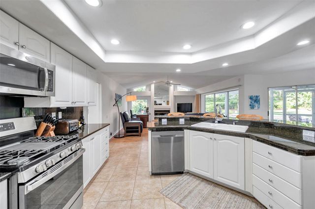 5473 BLUE HERON LANE, Wesley Chapel, FL 33543