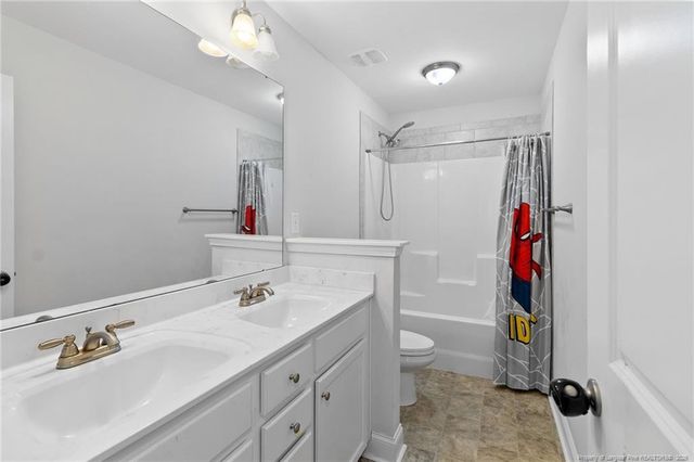 2051-1 Hayfield Road, Wade, NC 28395