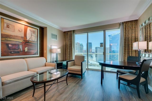 135 East HARMON Avenue 2705, Las Vegas, NV 89109